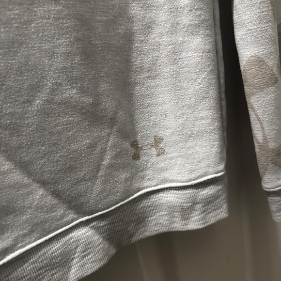 Under armour sweater - Picture 2 of 2